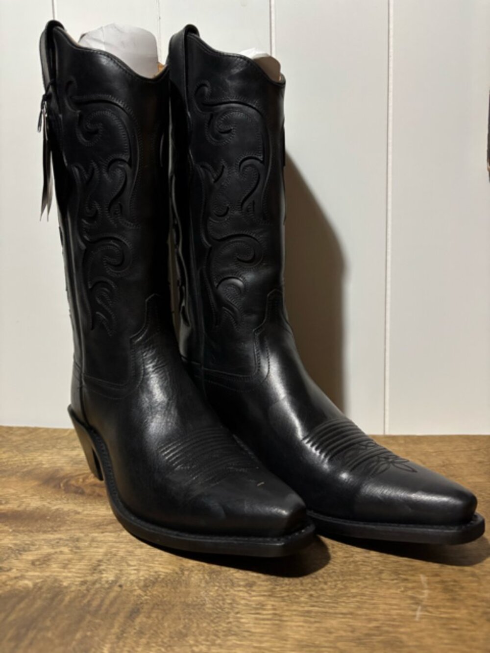 Old West Black Boots- 9 NWT